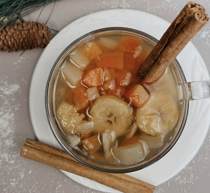 Ponche de Frutas: La Tradición Guatemalteca que Endulza tu Mesa - Cover Image